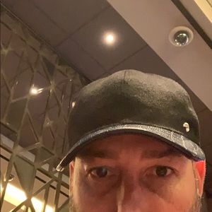 Meet your Posher, Steve